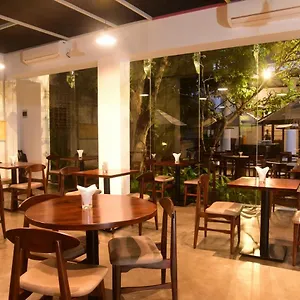 Colombo hotels &amp; apartments, all accommodations in Colombo