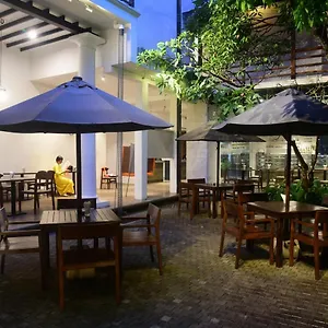 Colombo hotels &amp; apartments, all accommodations in Colombo